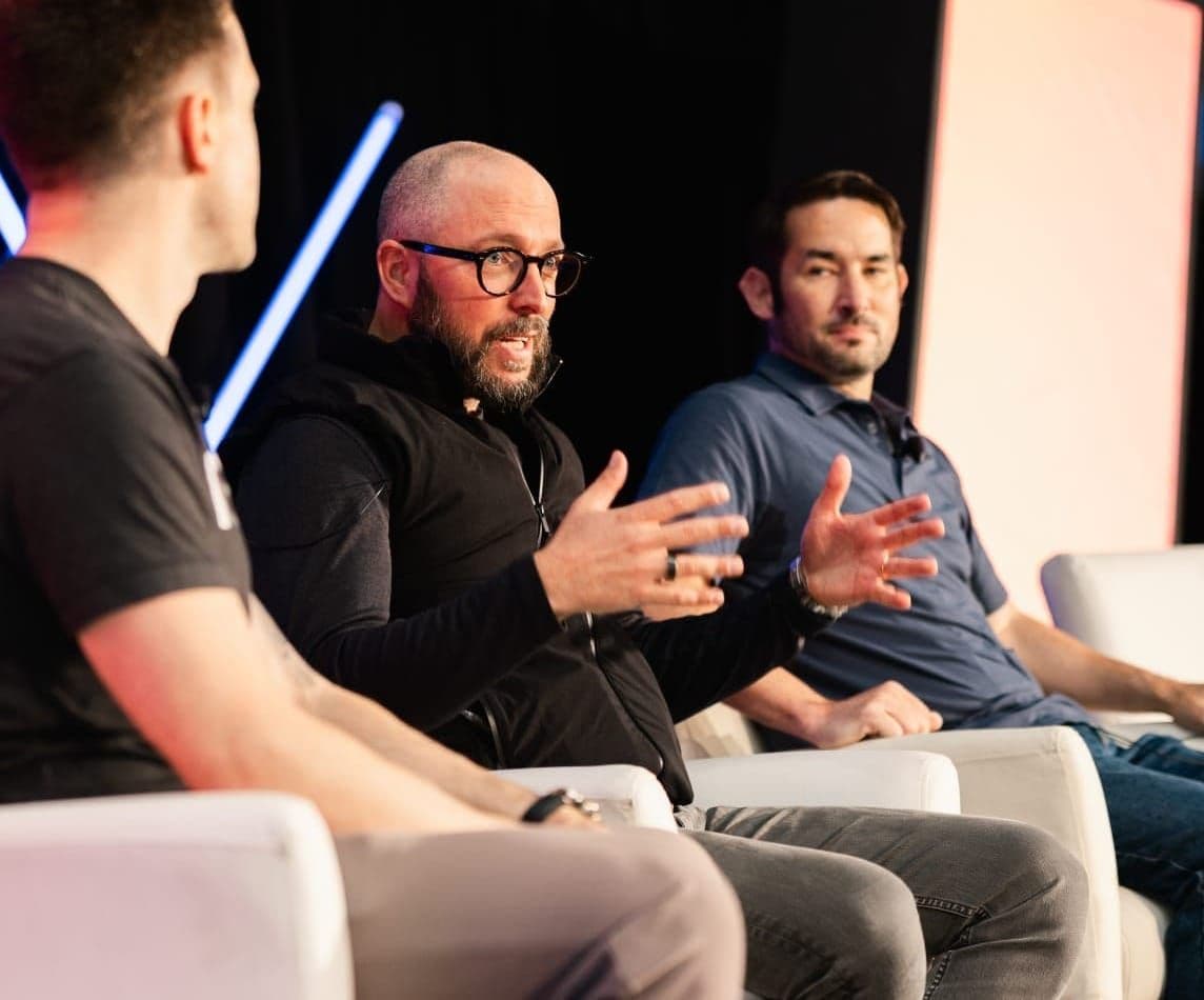 Yon Raz-Fridman joins Intrinsic Labs to scale “AI-as-Workforce”
